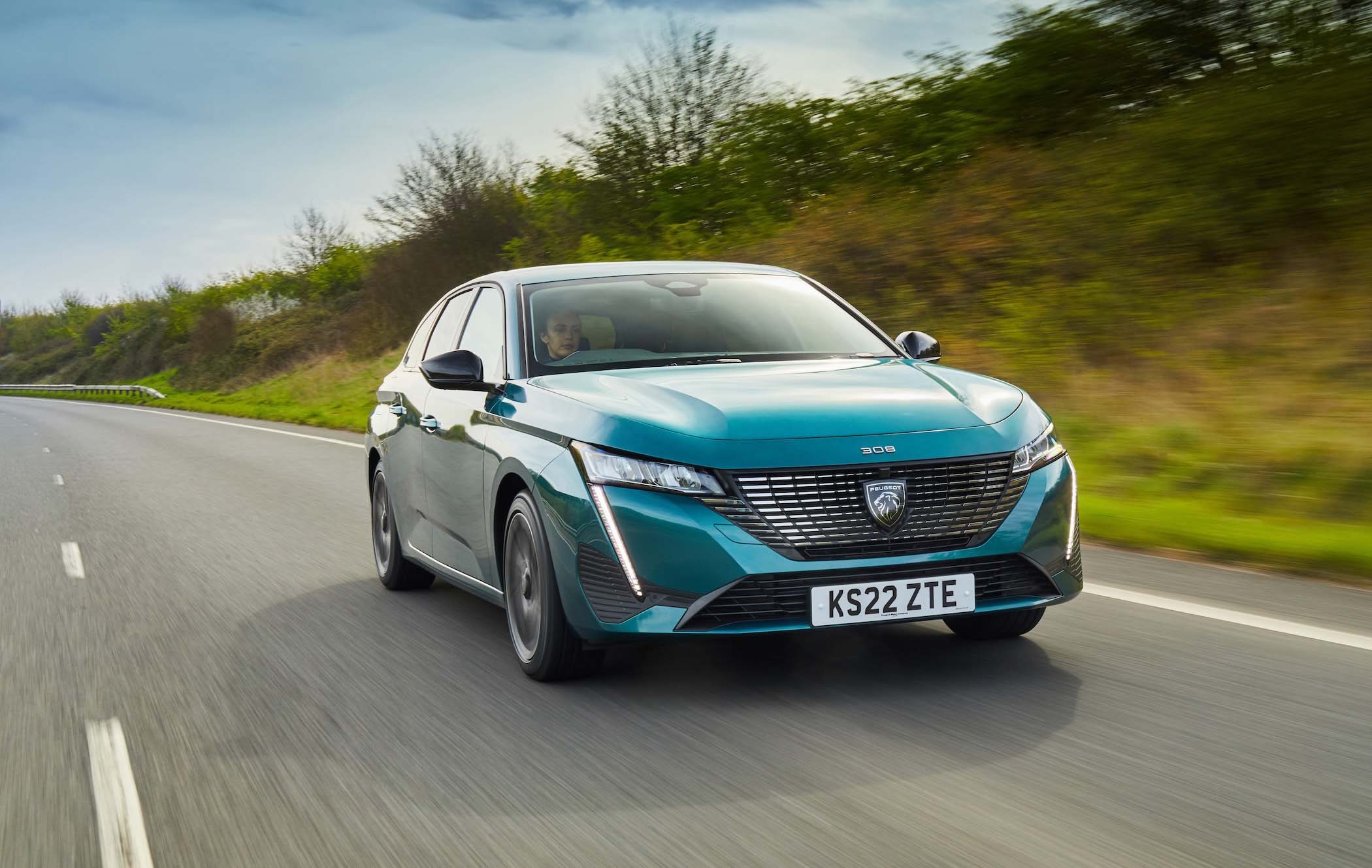Peugeot e-308
