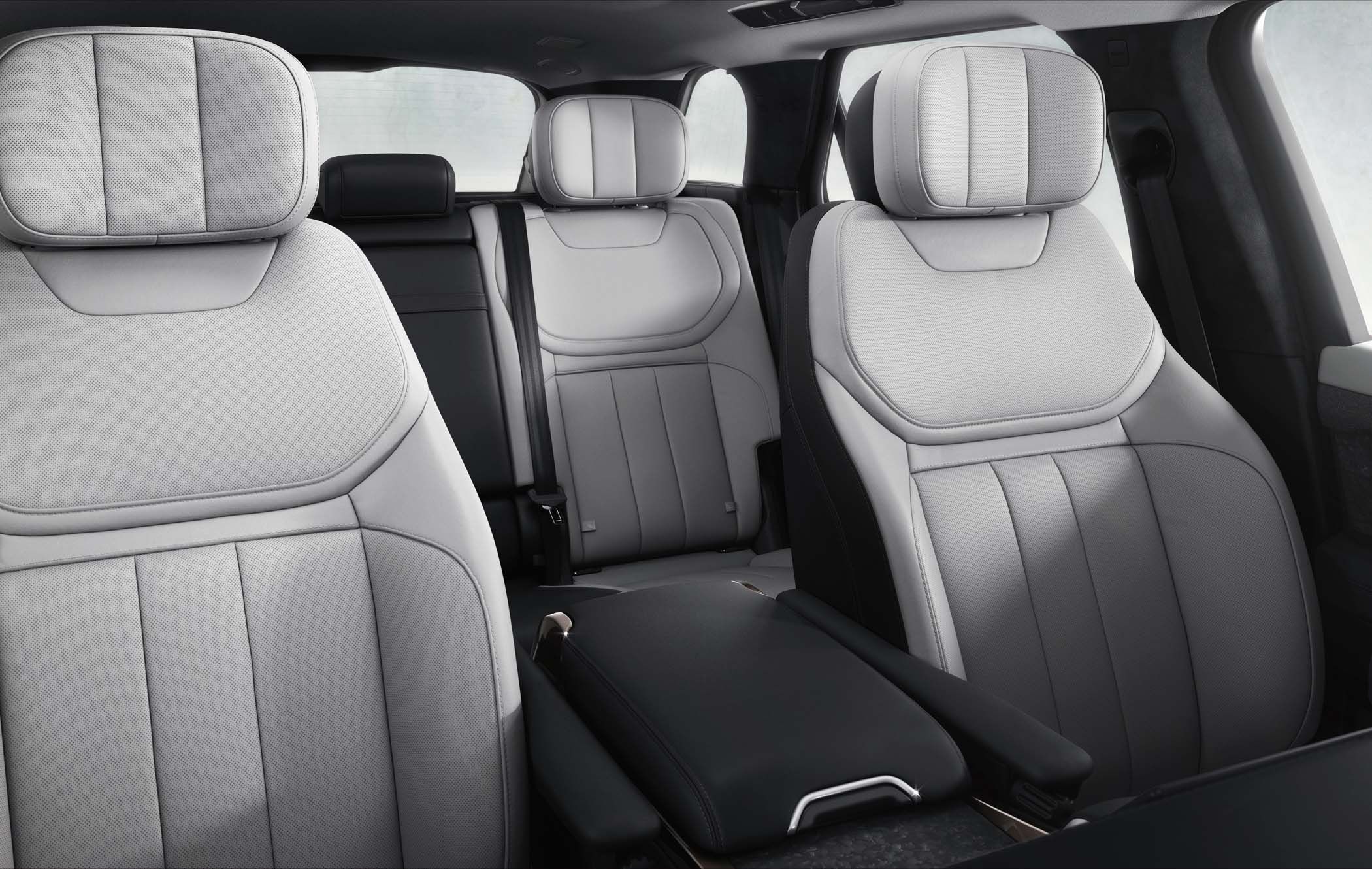 Range Rover Sport interior