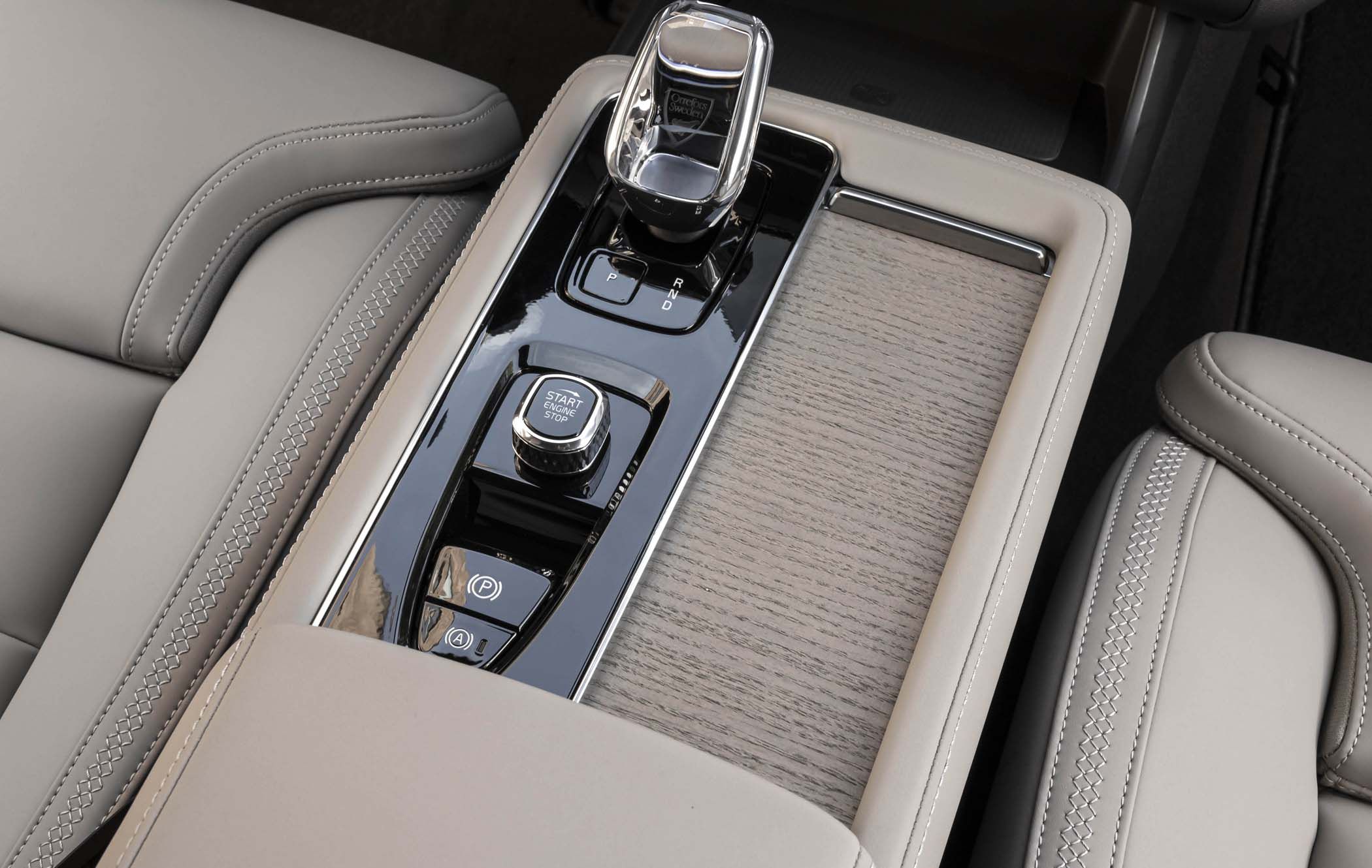 Volvo XC90 centre console