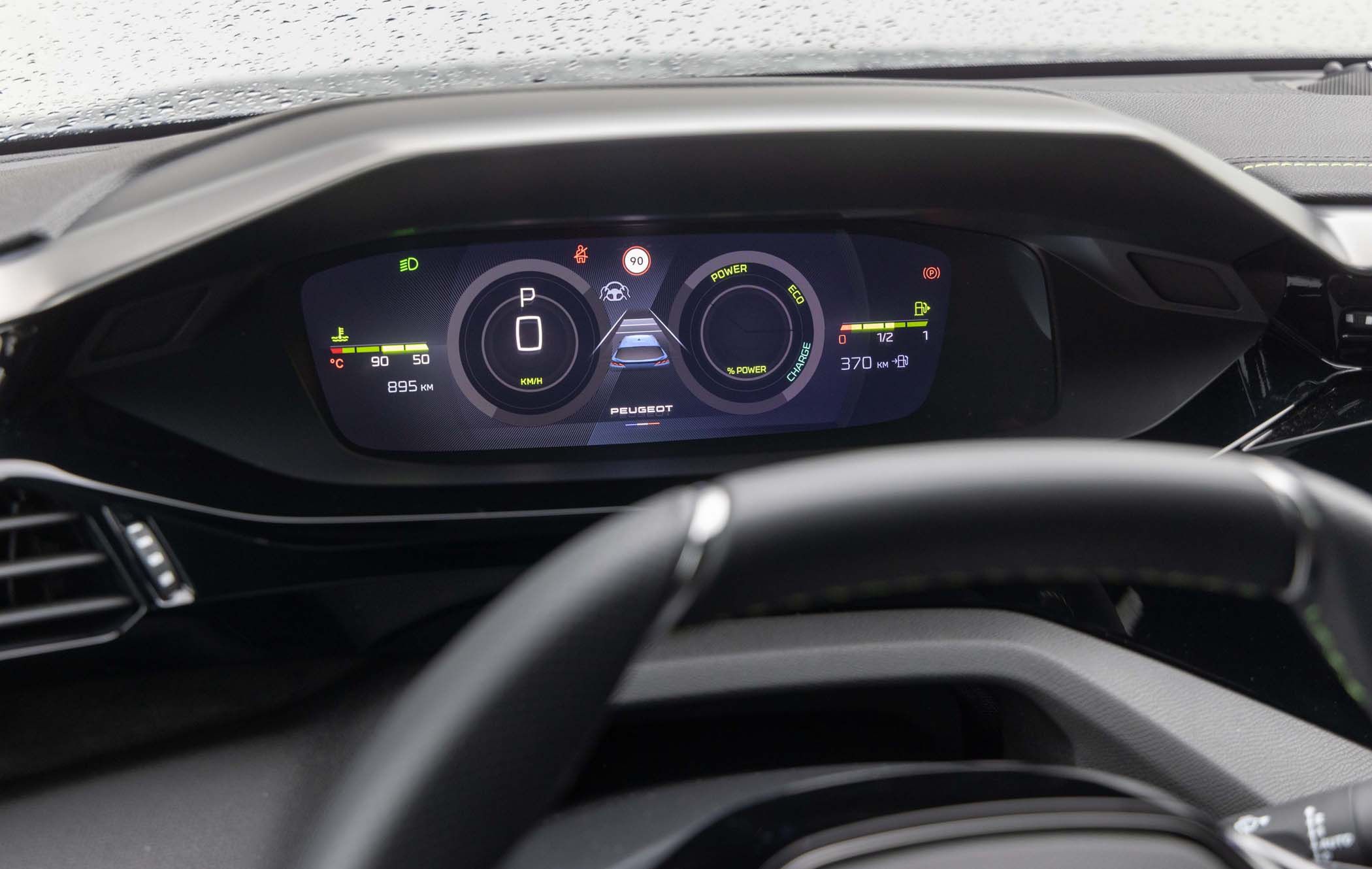 Peugeot 308 digital instrument cluster