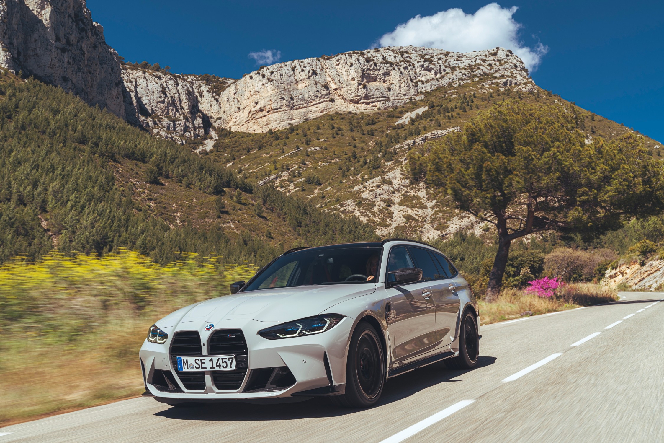 What is the best BMW family car? - cinch