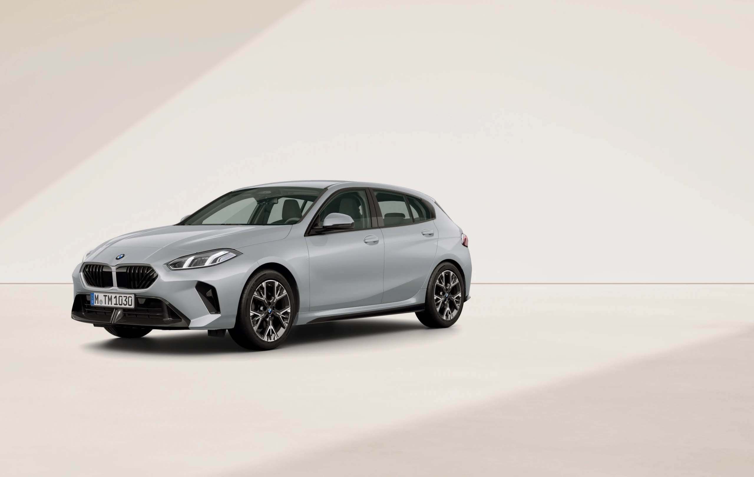 BMW 1 Series exterior finished in Brooklyn Grey