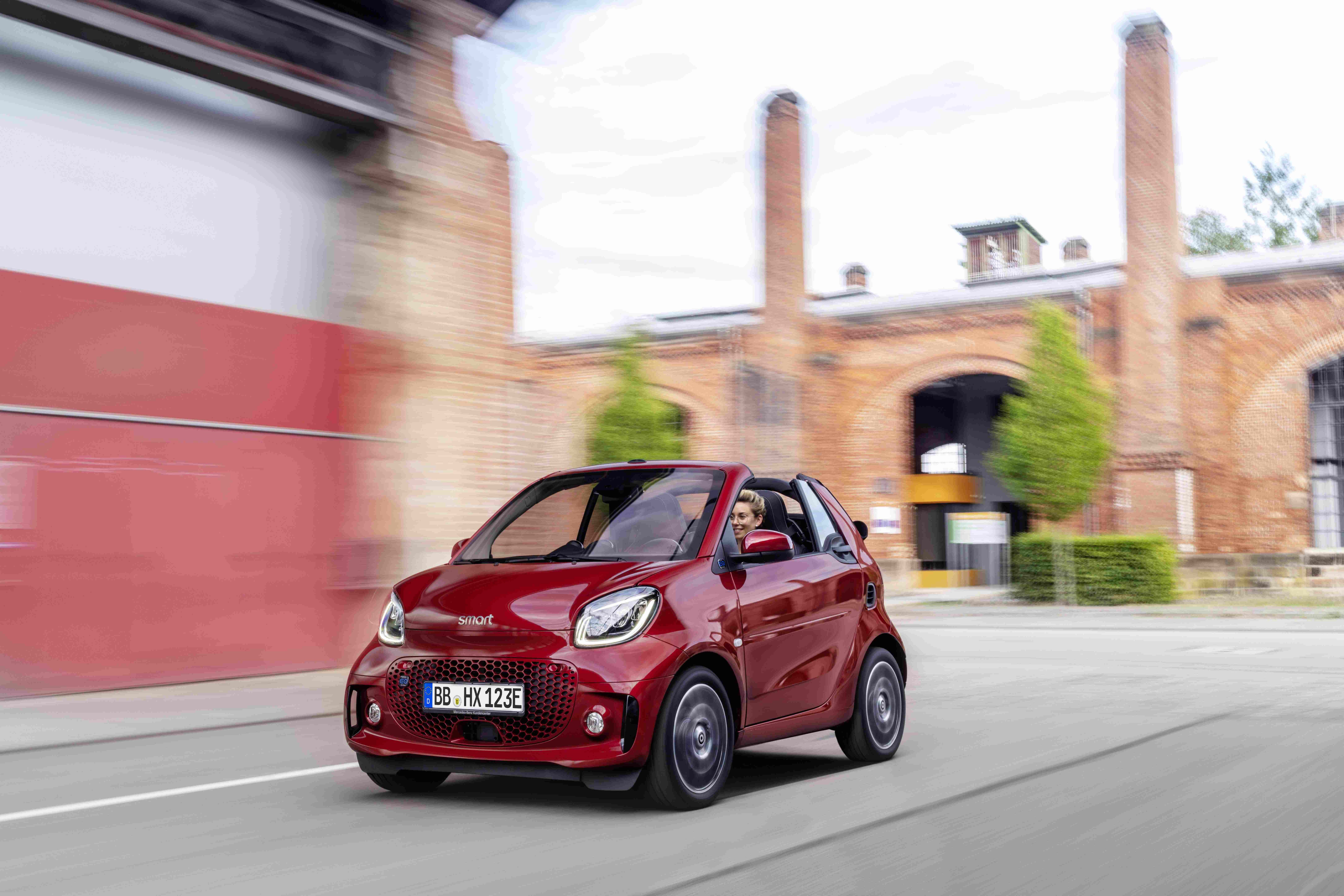 A red Smart EQ Fortwo