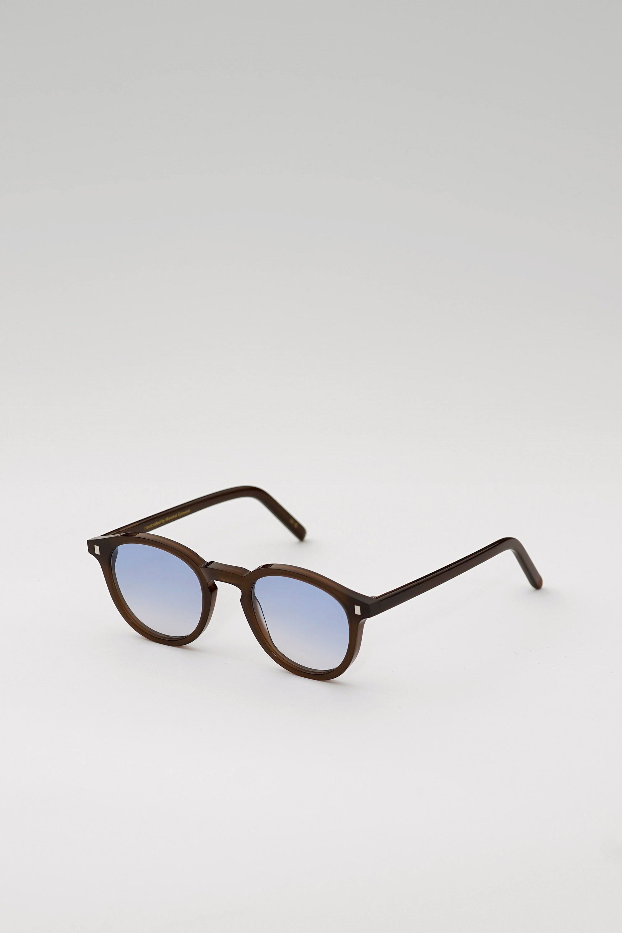 Monokel Eyewear sunglasses Nelson chocolate blue lens