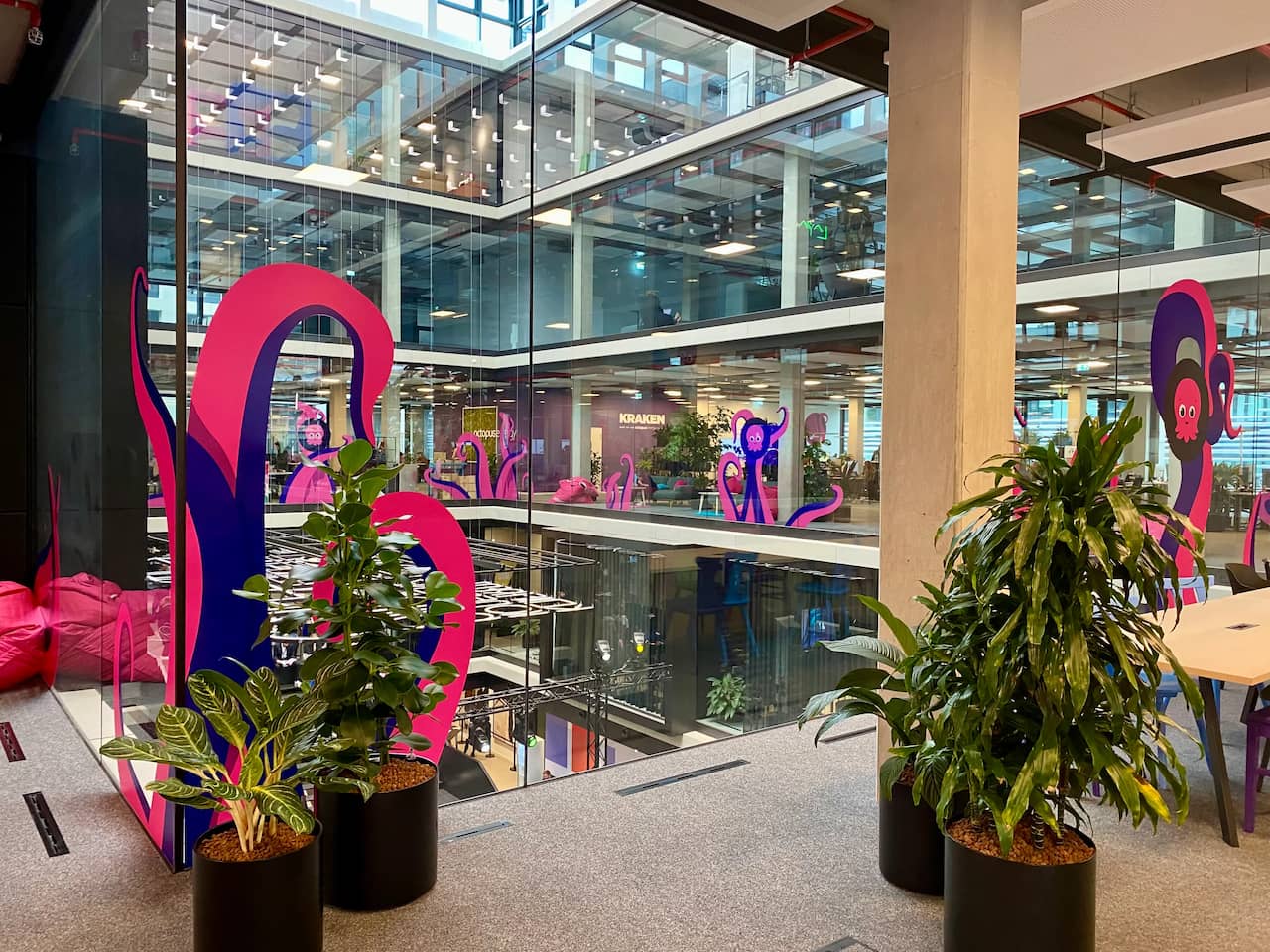 https://a.storyblok.com/f/144190/1280x960/fc9e644f9d/office-munchen.jpg