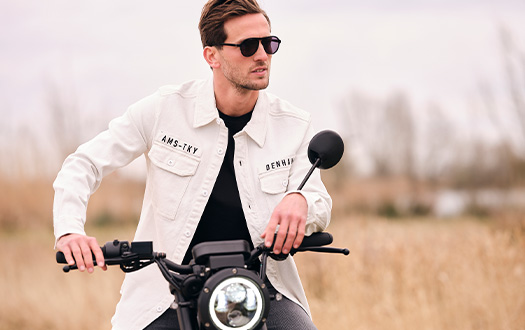 Wit overshirt, trends 2022