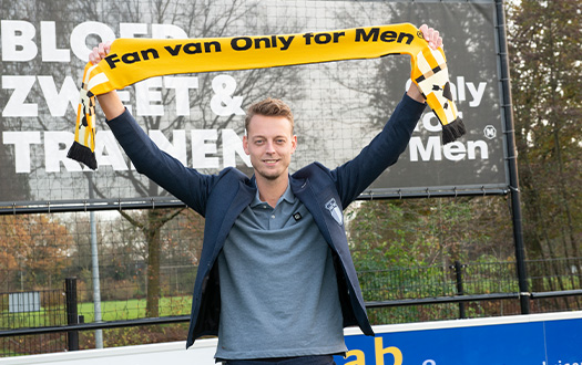Fan van Only for Men, Sponsoring