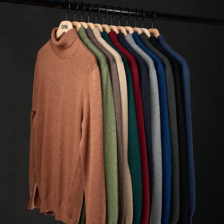 Coltruien hangend aan een rek