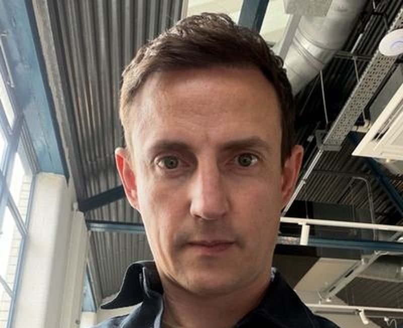 Headshot of Chris Eary of DeepL - Speaker for Summit 2026