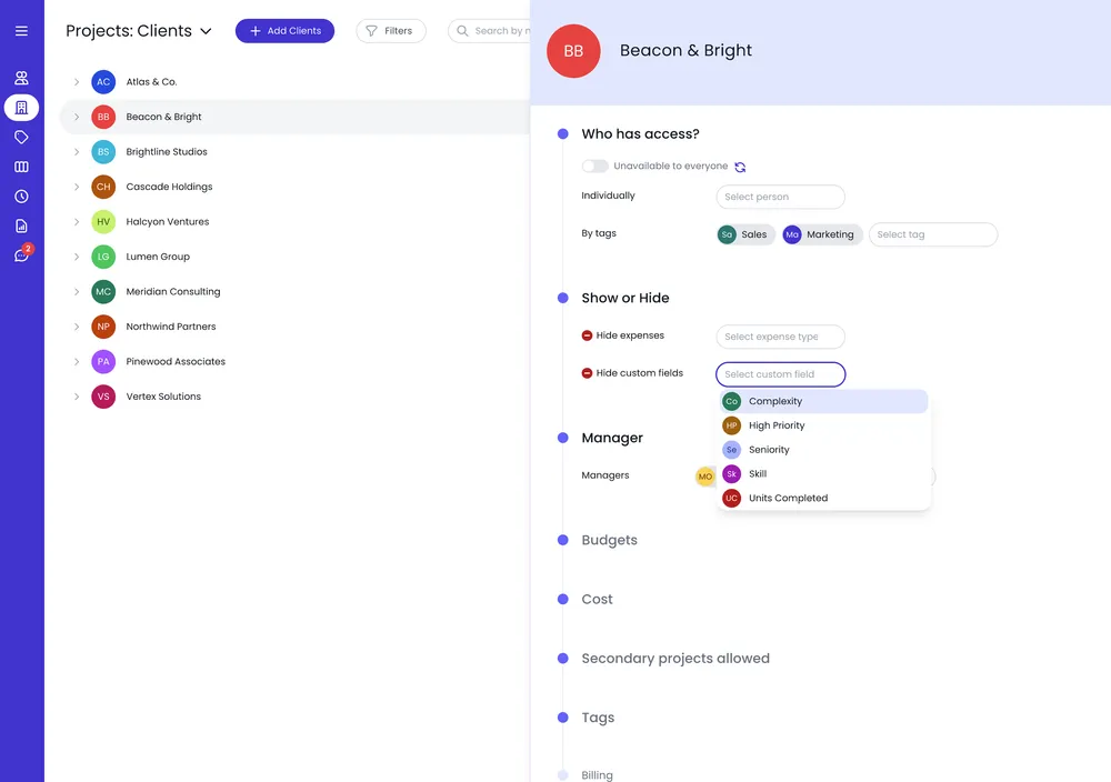 Panel del proyecto con controles de acceso y de visibilidad (mostrar/ocultar) abiertos