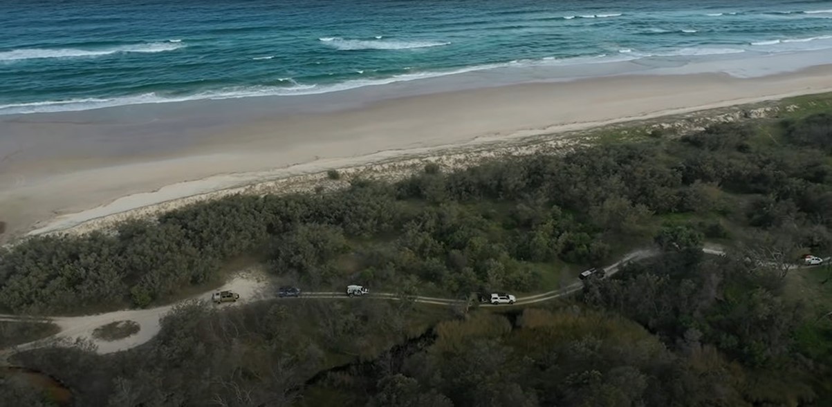 MORETON ISLAND ADVENTURE 4WD 24/7