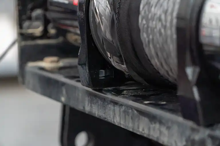 HOW TO INSTALL A RUNVA WINCH AT HOME 4WD 24/7