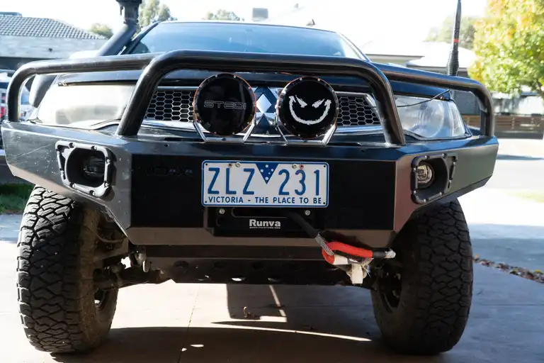 HOW TO INSTALL A RUNVA WINCH AT HOME 4WD 24/7