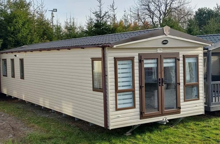 whatsapp-image-2025-11-14-at-13-15-42-3