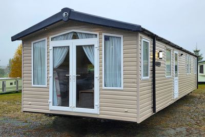 Domek Holenderski | Swift BORDEAUX A1783 | CAMPLAS
