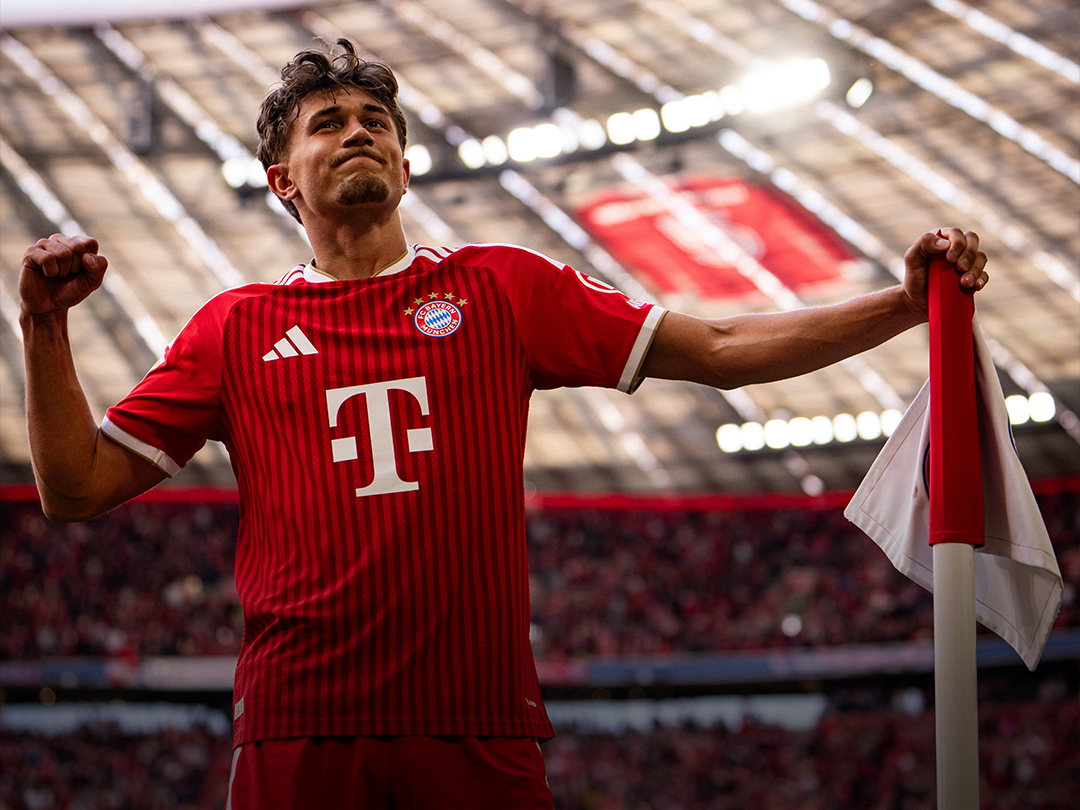 FC Bayern Munich Store: Official US & Global Bayern Shop