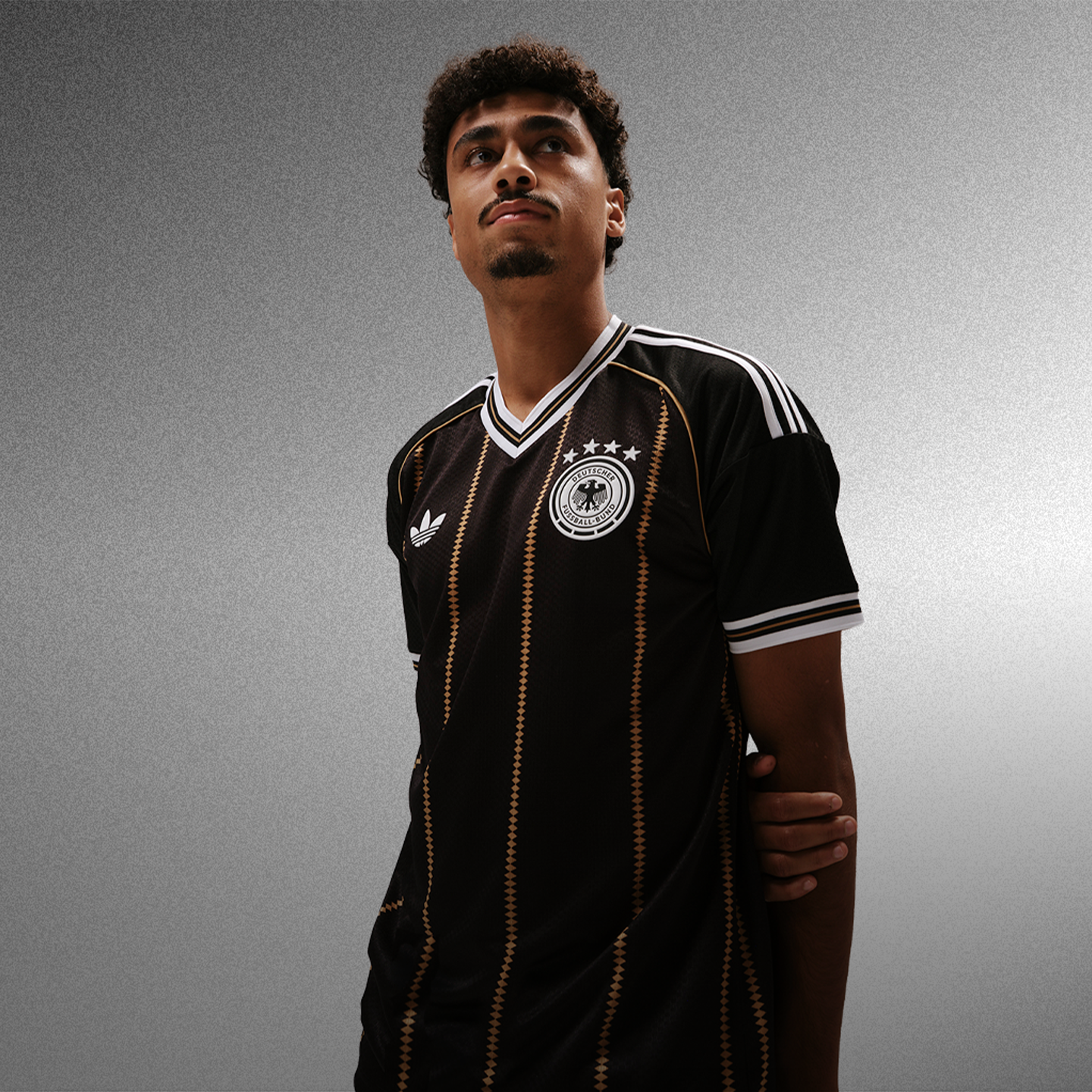 FC Bayern Munich Store: Official US & Global Bayern Shop