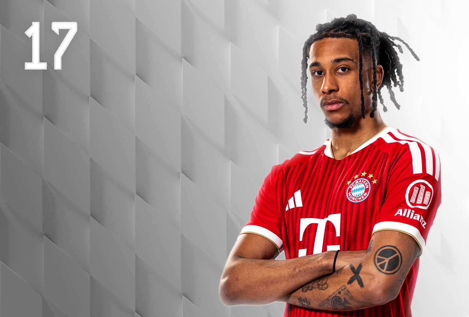 Michael Olise Jersey | Number 17 in the FC Bayern Store