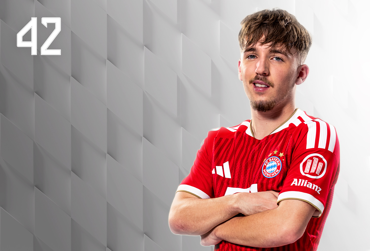 Lennart Karl Jersey | Number 42 in the FC Bayern Store