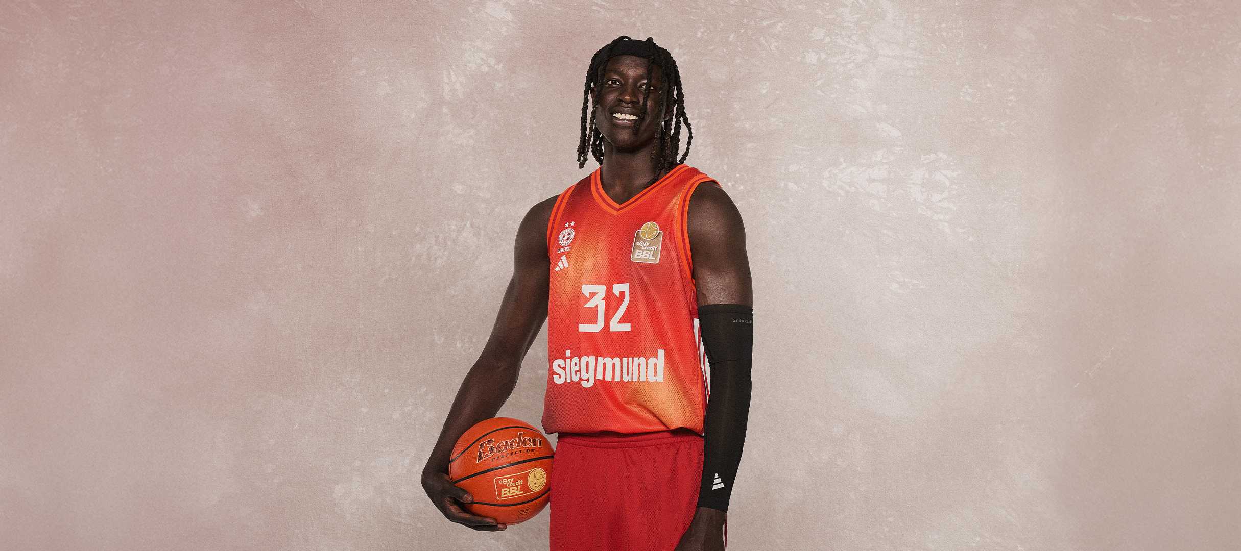 fcbb_home_9_4