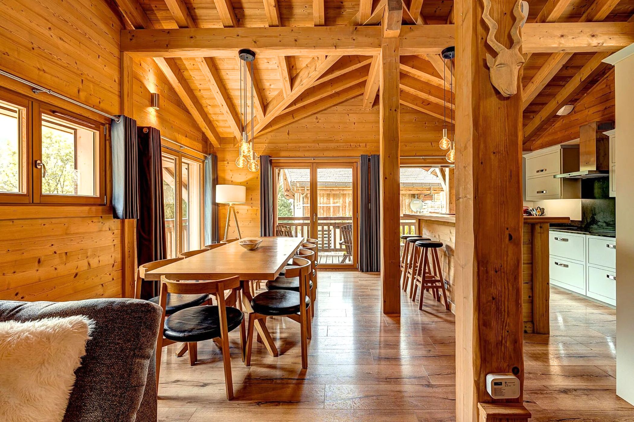 Morzine, Portes du Soleil, France — 4-Bed Chalet With Mountain Views 3