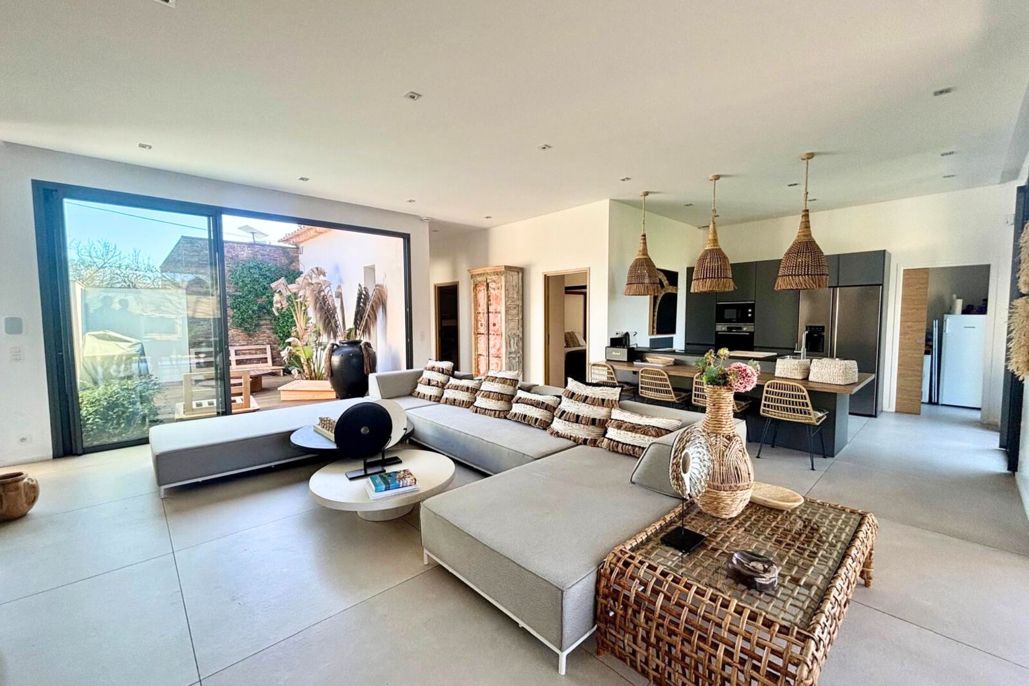 Grimaud, Côte d'Azur, France — 3-Bed Villa With Pool 3