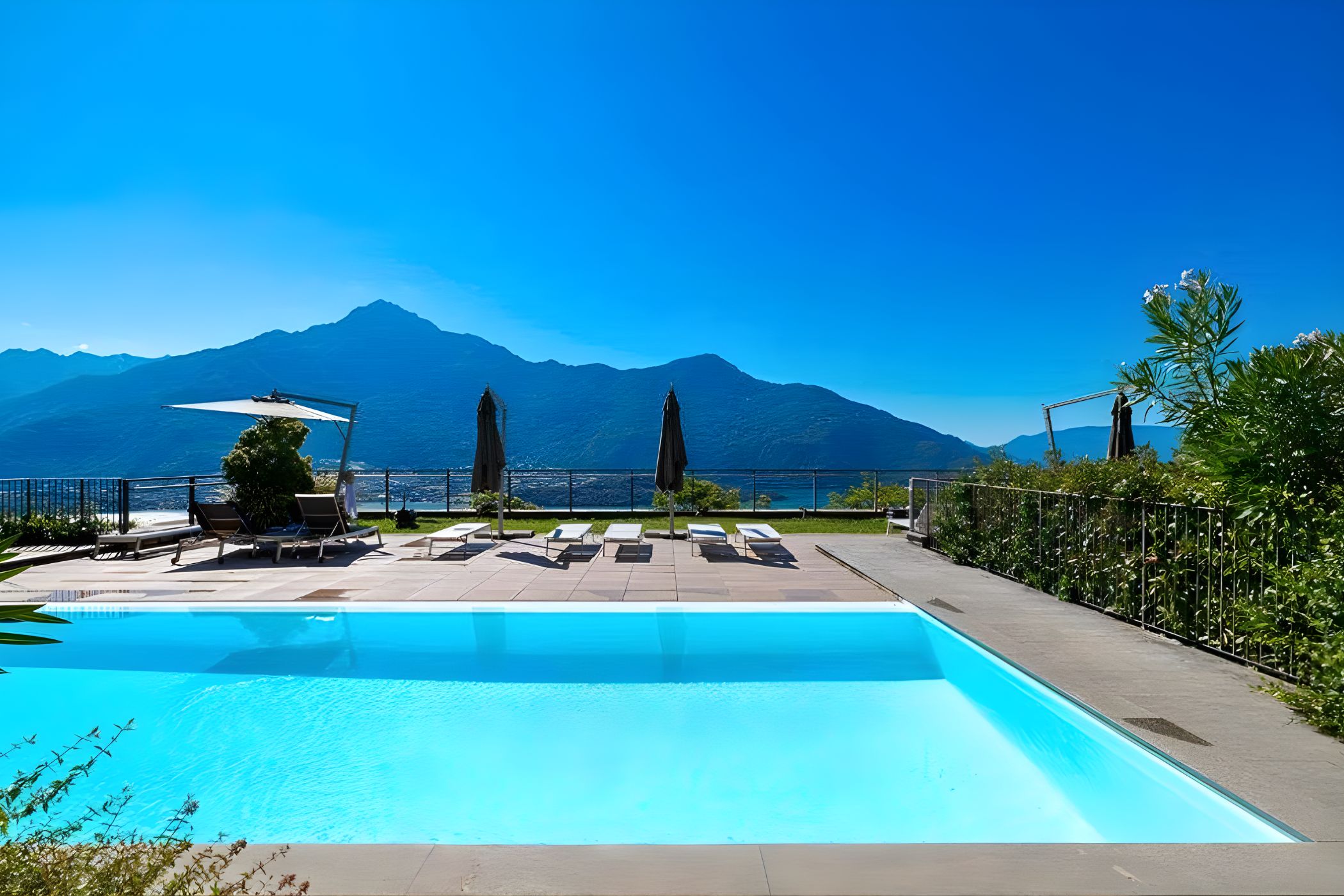 Domaso, Lake Como, Italy — 2-Bed Apartment With Pool 3
