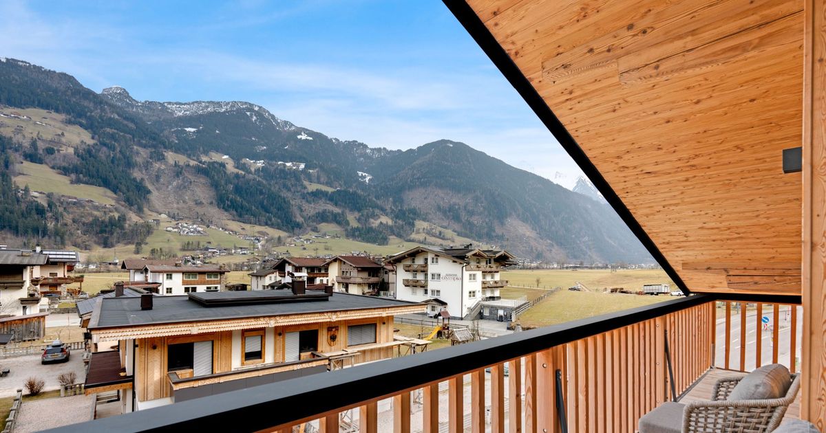 Alpine-chic Penthouse Zillertal - Image 1