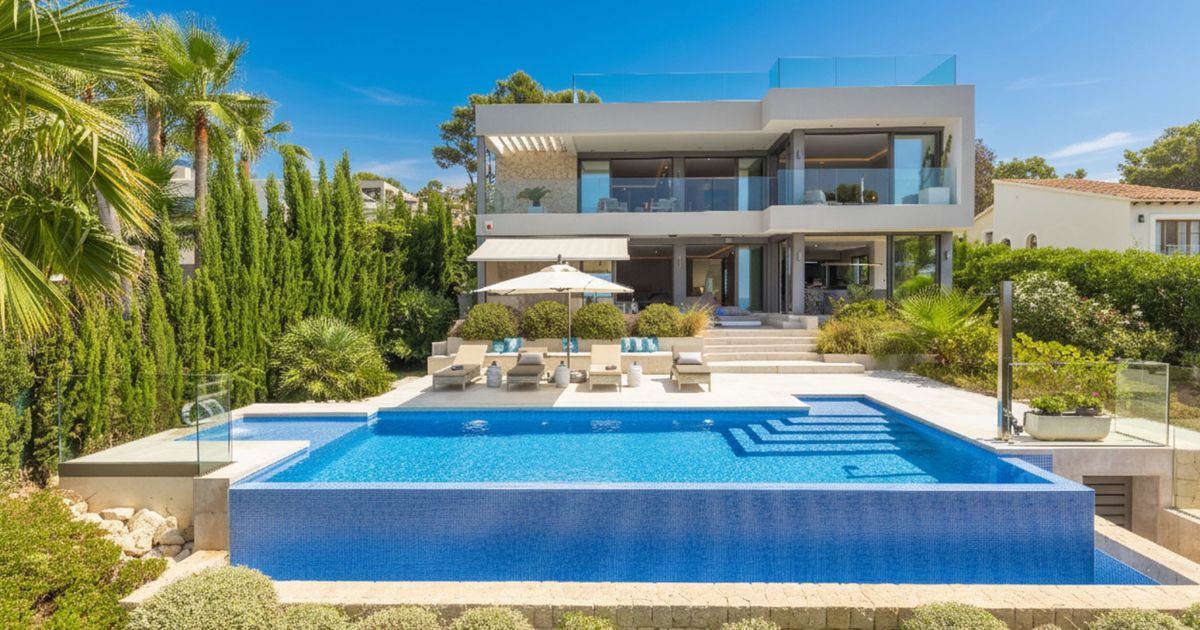 Luxurious New-Build Villa in Nova Santa Ponsa - Image 1