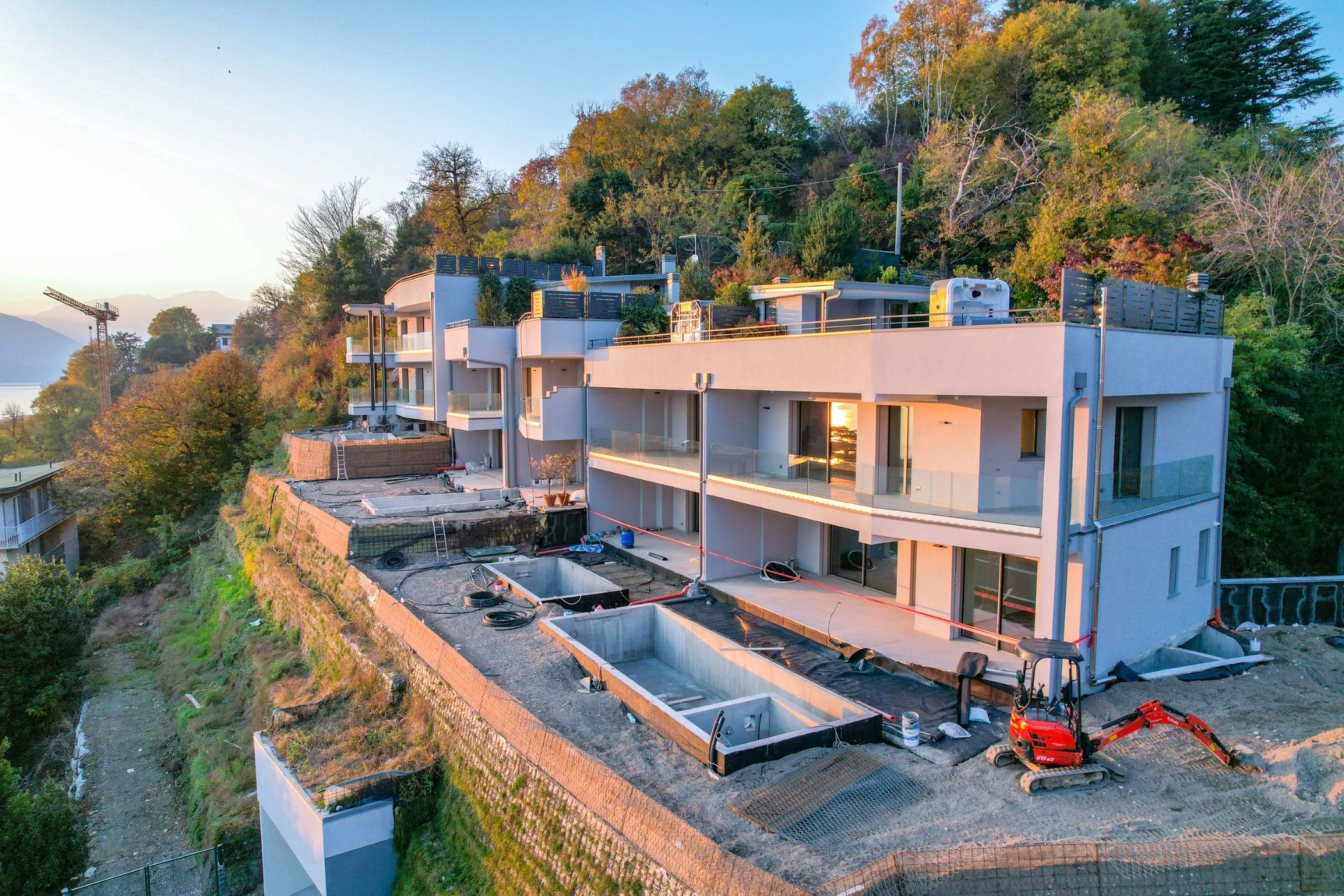 Laveno, Lago Maggiore, Italy — 1-Bed Villa With Pool 3