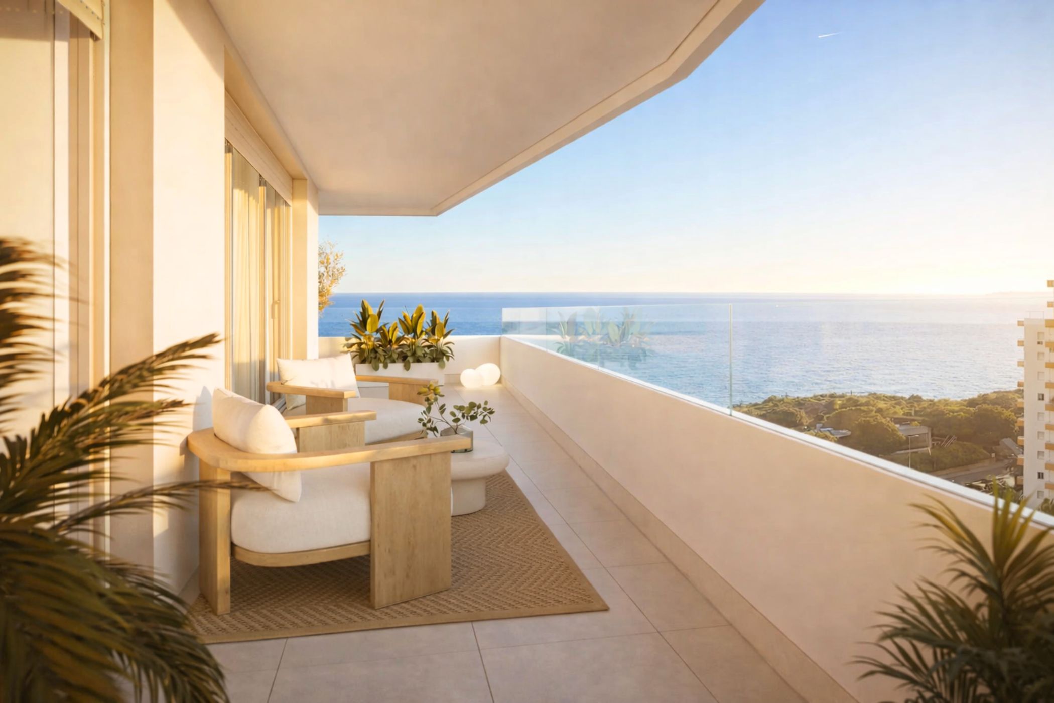 Une villa de l'Algarve à Portimão avec piscine privée au-dessus de l'Atlantique, jardins descendant vers la côte