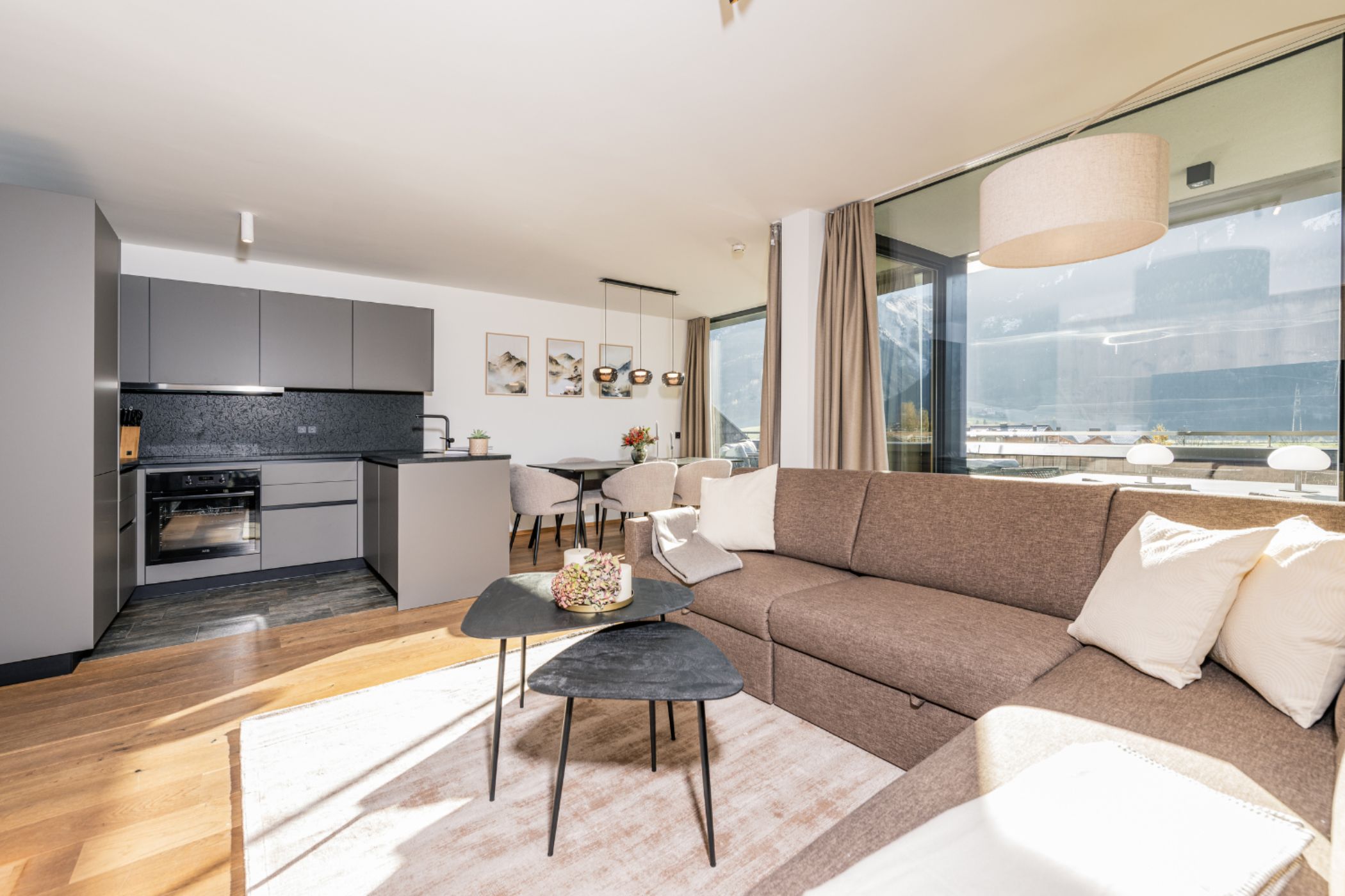 Neukirchen, Salzburg, Austria — 2-Bed Apartment With Mountain Views 3