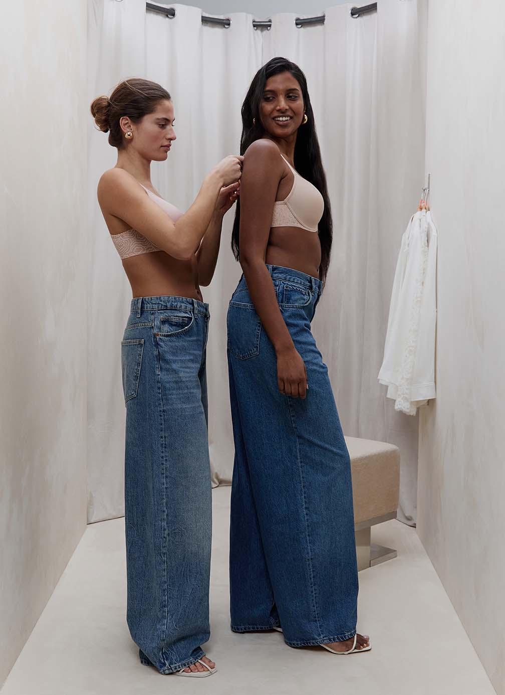 Thumbnail: Does My Bra Fit - Blog Portrait Image