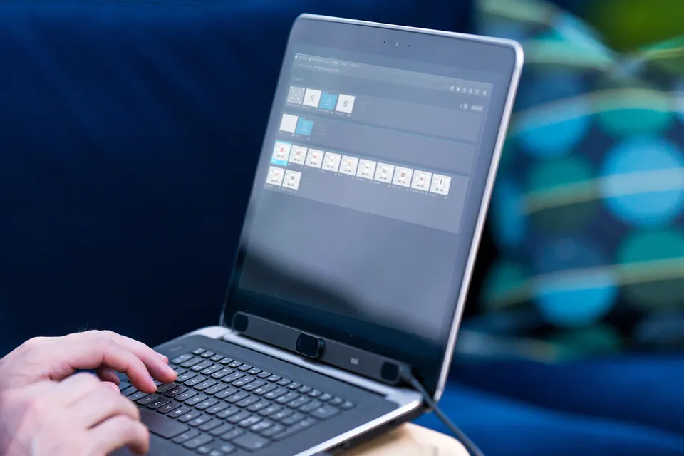 Screen-based for the lab