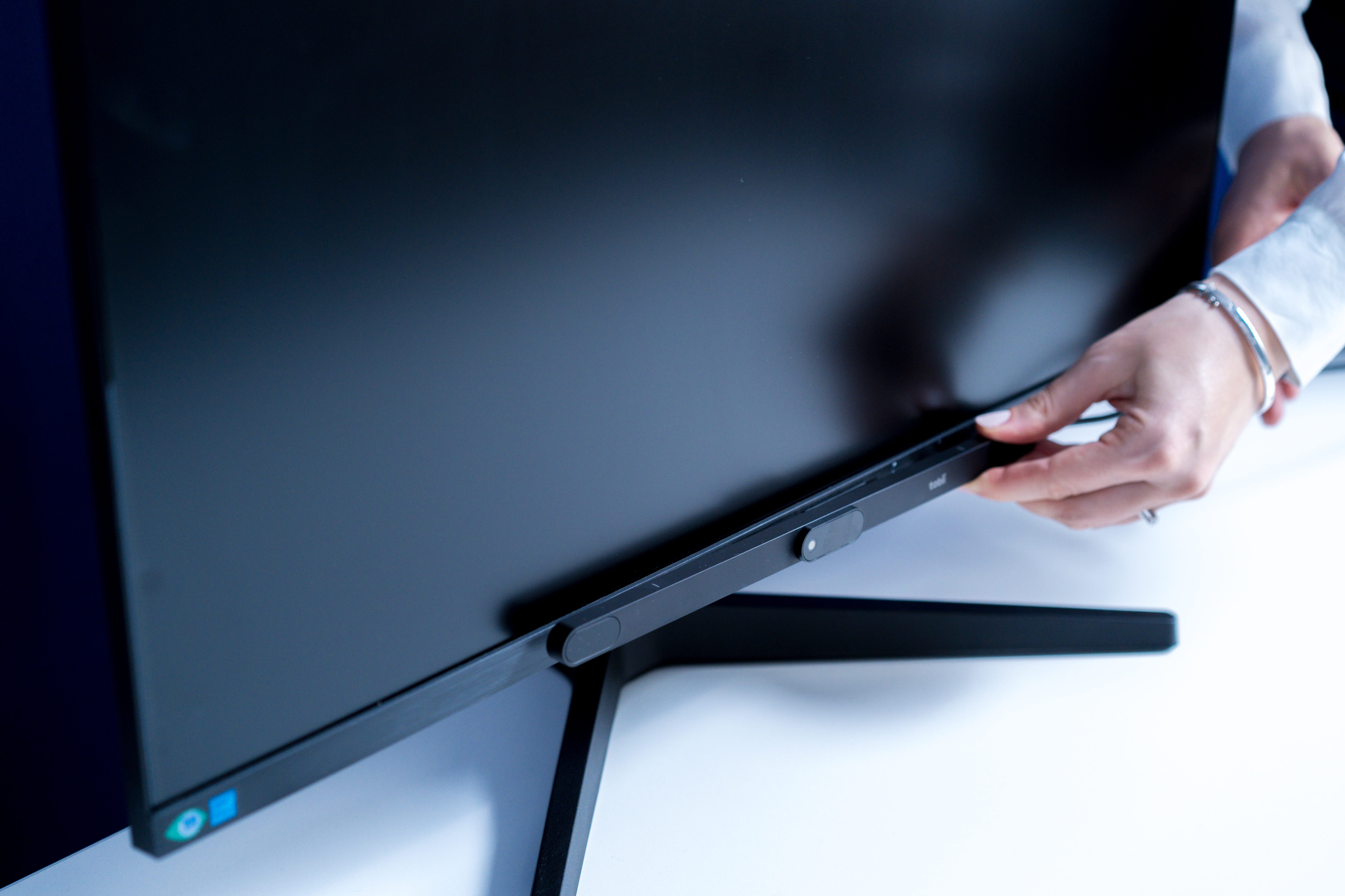 Enter the world of eye tracking with Tobii Pro Spark - Tobii