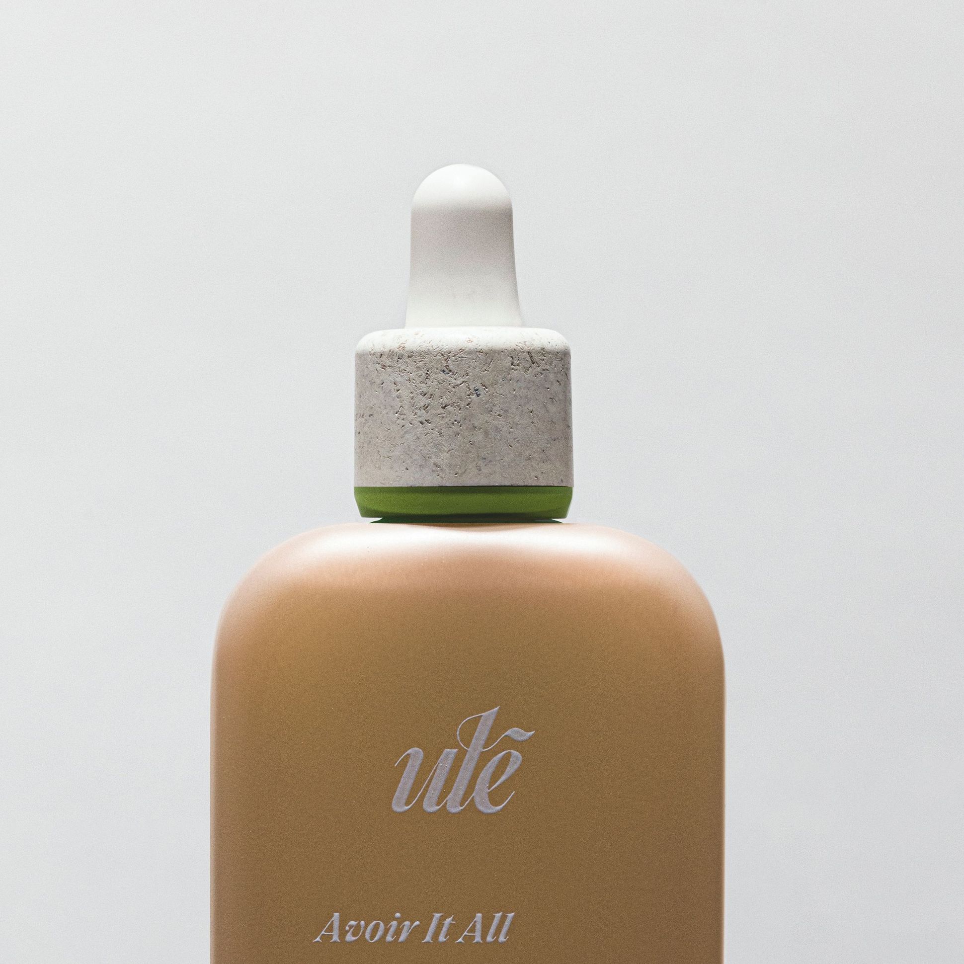 Avoir it All in & out oil
