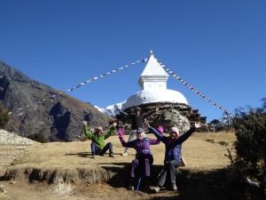 Jill Deeley and sister trekking to Everest