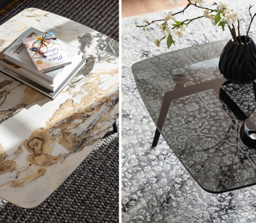 Zwei Couchtische in unterschiedlichen Varianten: Marmor und Rauchglas.