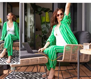 Collage aus zwei Bildern: Nicole sonnt sich auf Gartenstuhl auf Balkon und arbeitet am Laptop.