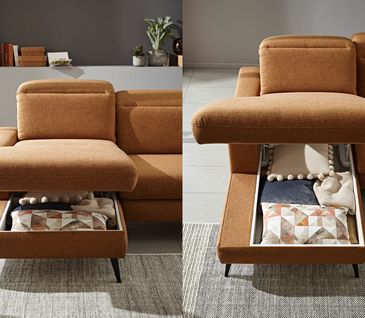 Goldbraune Wohnlandschaft mit Longchair, in dem Decken und Kissen verstaut sind