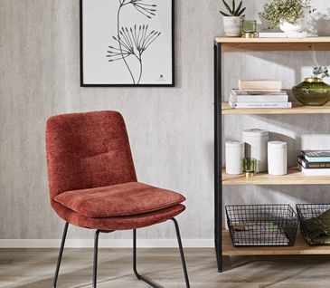 Nahaufnahme vom Polsterstuhl Macano von Global Family.