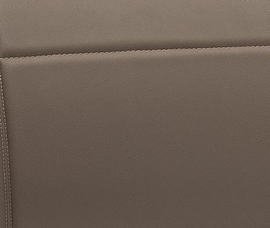 Pflegeleichtes, braunes Kunstleder mit heller Naht