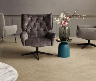 Gemütliche Esszimmersessel in Braun und Beige