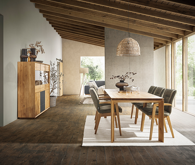 Wohnzimmer mit Massivholzmöbeln von Natura Home Wohnzimmer mit Massivholzmöbeln von Natura Home