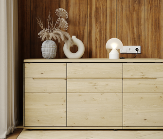 Massivholz Sideboard Amora von Global Select Dekoriertes Massivholz Sideboard Amora von Global Select