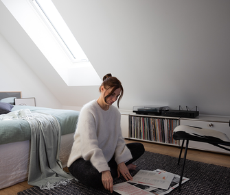 Tipps für ein gemütliches Schlafzimmer Interiordesignerin Nicole Zweig in ihrem gemütlichen Schlafzimmer