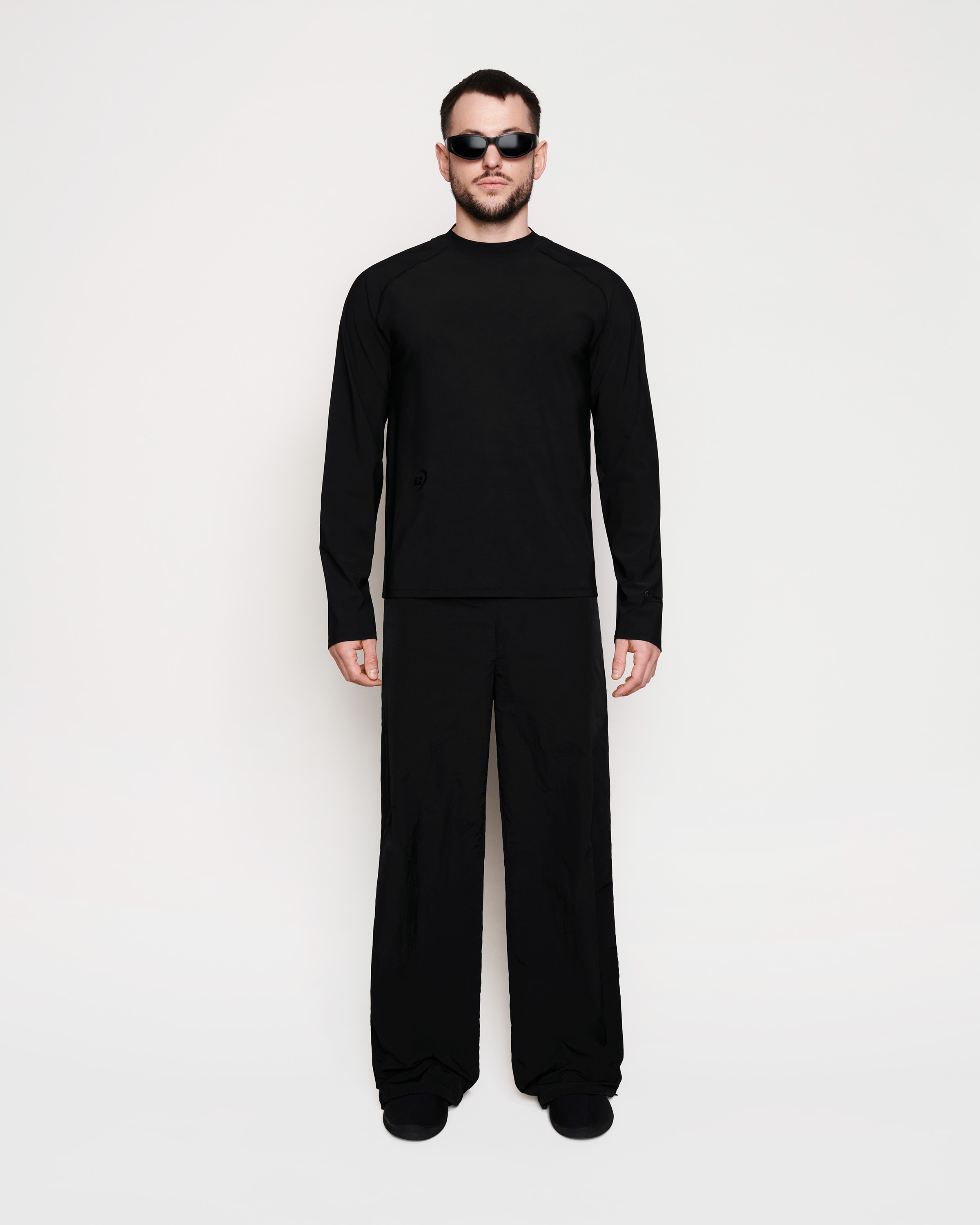 CHIMMY様DCバックスリットOPブラック neo_black_model_m-f_1003.jpg