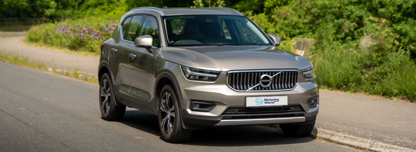 Big motoring world volvo xc40 road