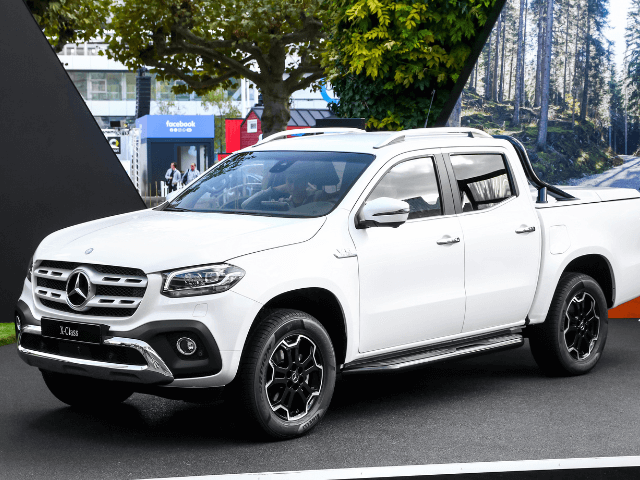 Mercedes x class 1
