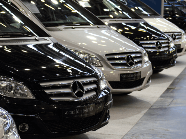 Key things to know about the mercedes b class 1